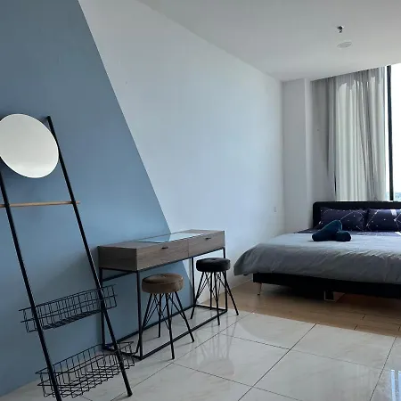 Itcc Manhattan By Stayin 5-6Pax Donggongon Exterior photo